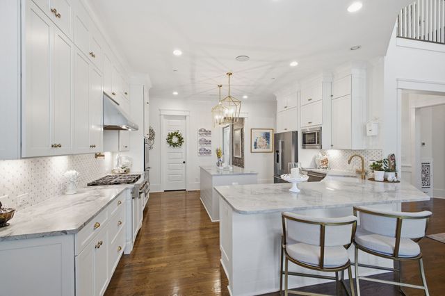 1037 Firestone Dr, Franklin, TN 37067