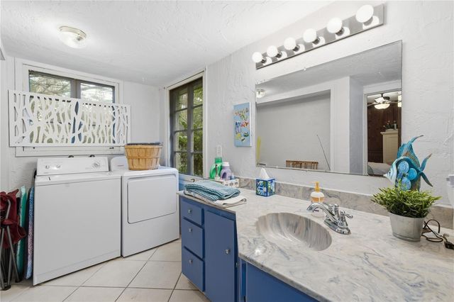 411 W 48TH STREET, Bradenton, FL 34209