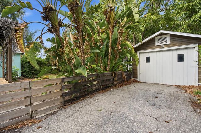 411 W 48TH STREET, Bradenton, FL 34209