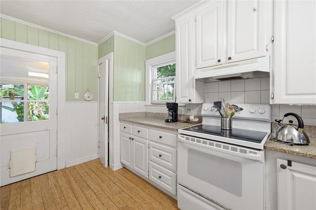 411 W 48TH STREET, Bradenton, FL 34209