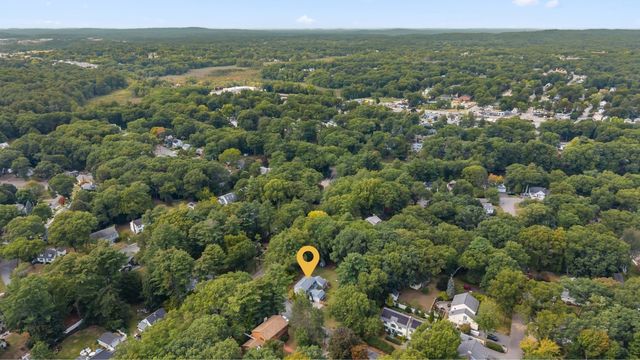 2 Border Rd, Natick, MA 01760
