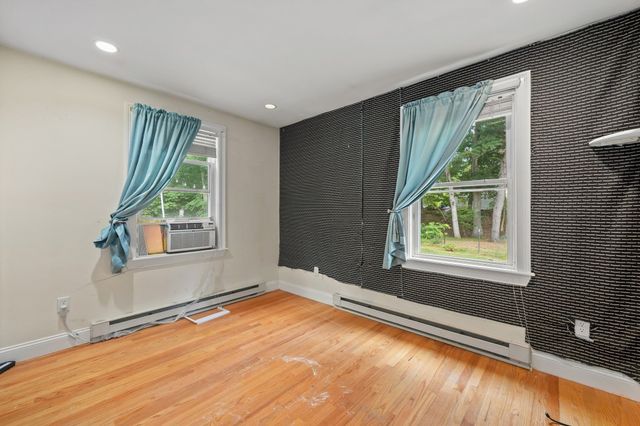 2 Border Rd, Natick, MA 01760