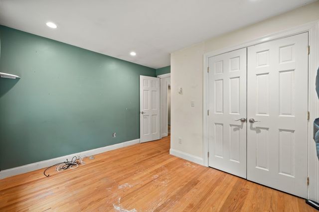 2 Border Rd, Natick, MA 01760
