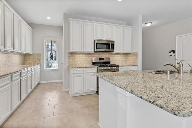 14019 S Wind Cave Court, Conroe, TX 77384
