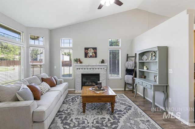 4758 S Wildbrook Ave, Boise, ID 83709
