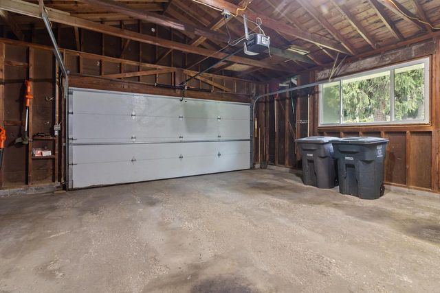 N7694 Rendell DRIVE, Elkhorn, WI 53121