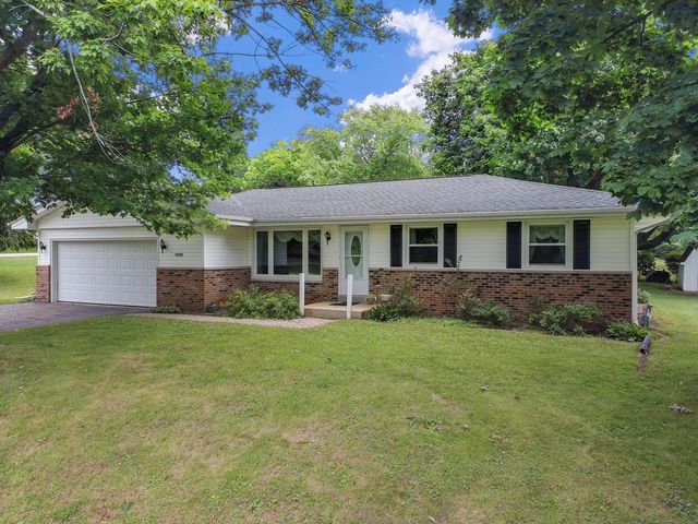 N7694 Rendell DRIVE, Elkhorn, WI 53121