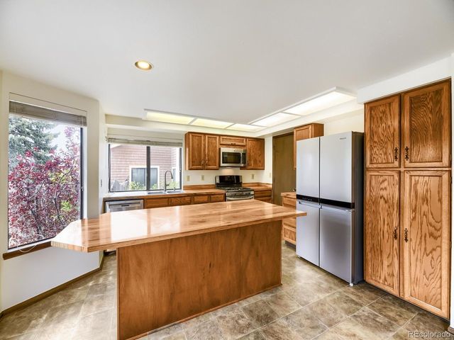 17738 E Crestridge Pl, Centennial, CO 80015