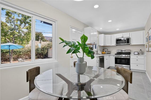 1535 3rd, Duarte, CA 91010