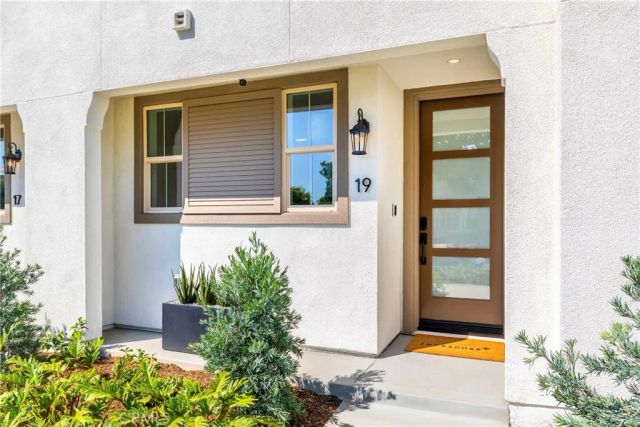 857 E Florista Lane, Alhambra, CA 91801