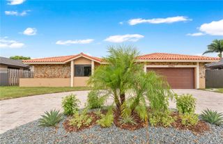 6281 NW 201st St, Hialeah, FL 33015