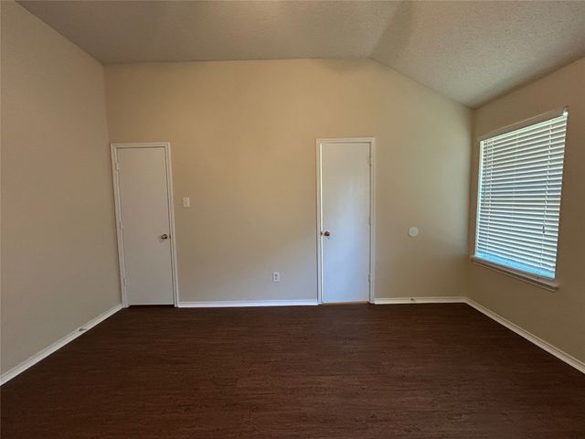 7917 Rattlers Court, Arlington, TX 76002