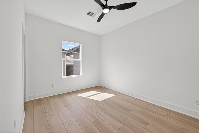 967 Highland Light Lane, Houston, TX 77091