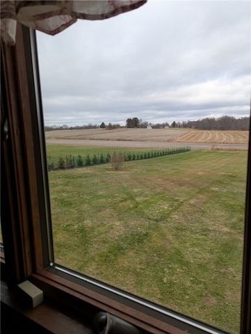 111 Nittany Lane, Jefferson Twp, PA 16023