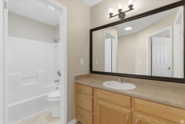 6961 S FLORENTINE WAY, West Jordan, UT 84084