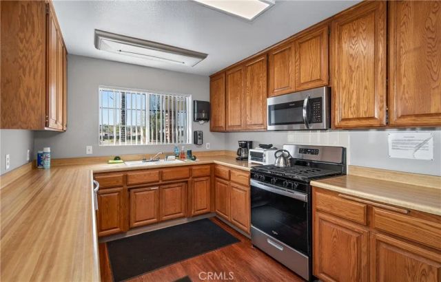 1721 E Colton 115, Redlands, CA 92374