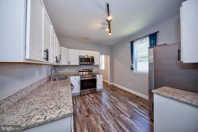 1820 ARBUTUS AVE, Halethorpe, MD 21227