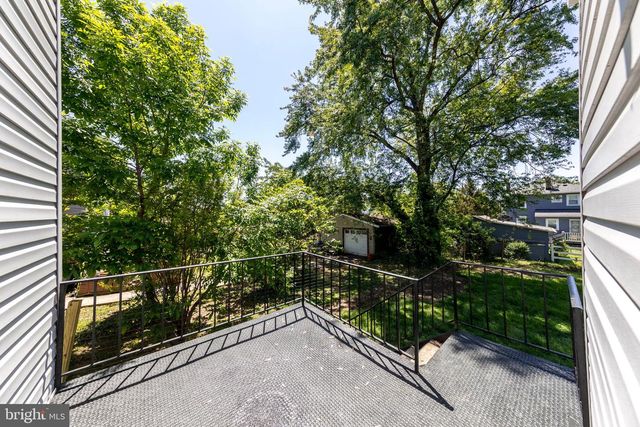1820 ARBUTUS AVE, Halethorpe, MD 21227