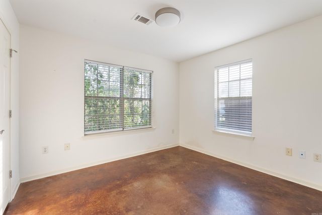 46 Eaglebrook Drive, Conway, AR 72032