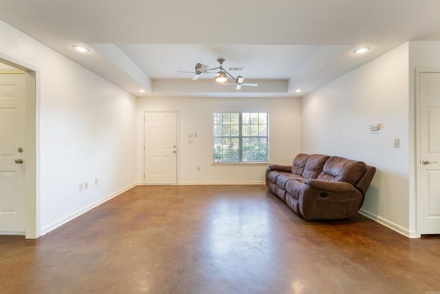 46 Eaglebrook Drive, Conway, AR 72032