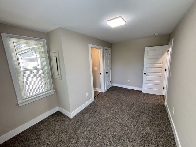 1529 21st Ave, N, Nashville, TN 37208