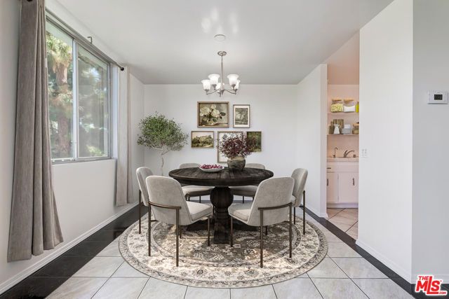 100 S Doheny Drive 313, Los Angeles, CA 90048