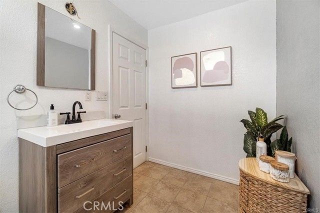 12844 Waltham, Baldwin Park, CA 91706