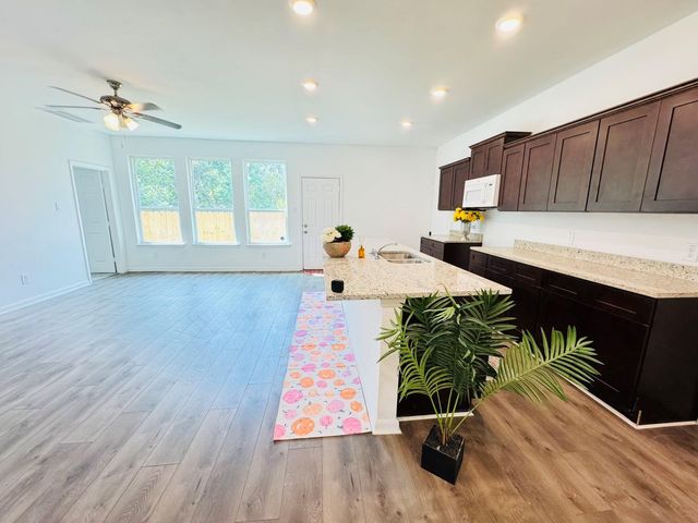 11206 Beverley Park Street, Sugar Land, TX 77498