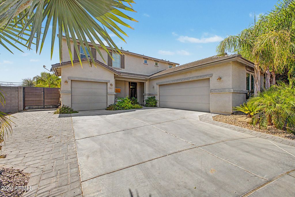 14660 N 158TH Lane, Surprise, AZ 85379 — photo 3
