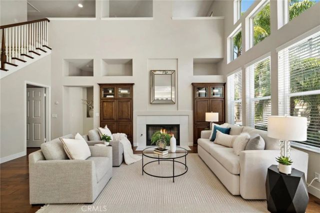 7593 E Endemont Court, Anaheim, CA 92808