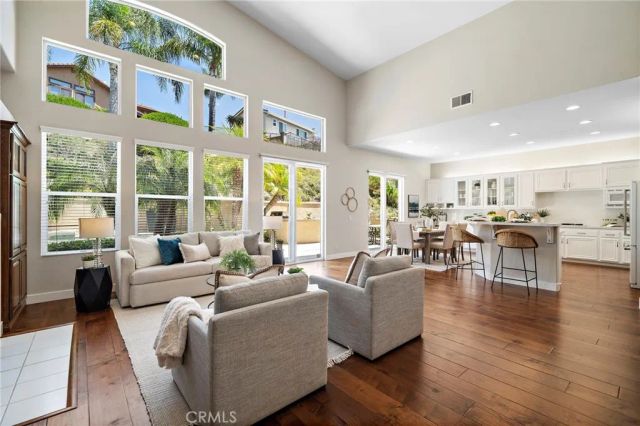 7593 E Endemont Court, Anaheim, CA 92808
