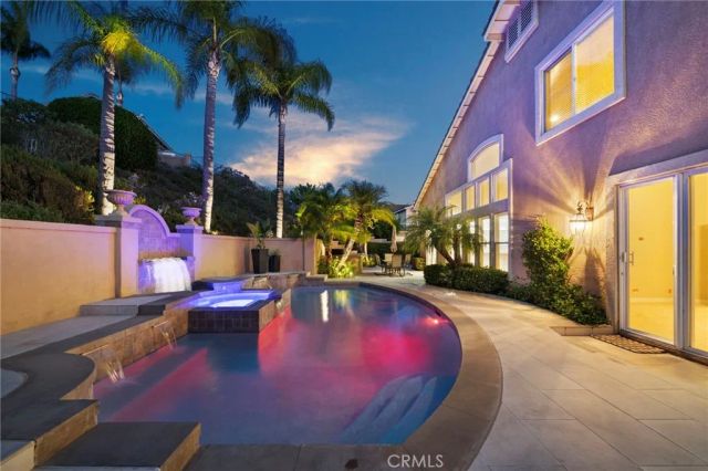 7593 E Endemont Court, Anaheim, CA 92808