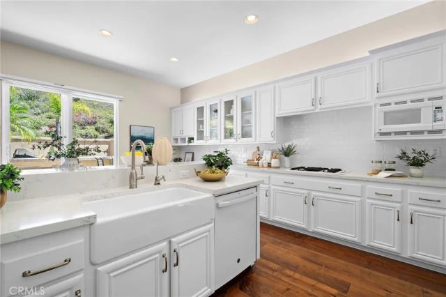 7593 E Endemont Court, Anaheim, CA 92808