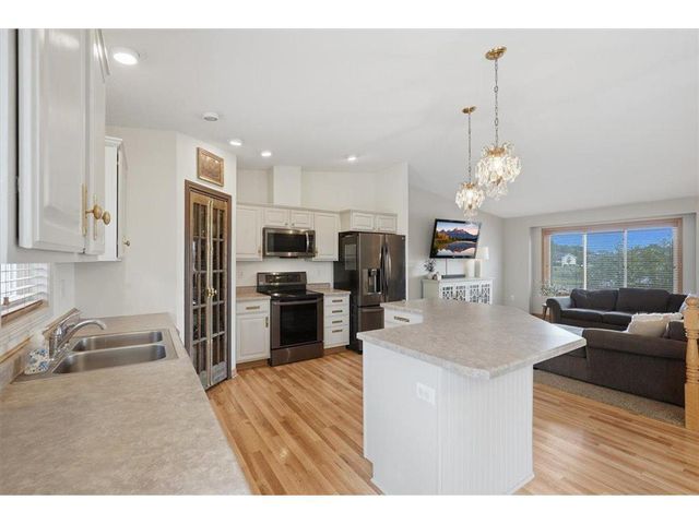 1253 Pheasant Run, New Richmond, WI 54017