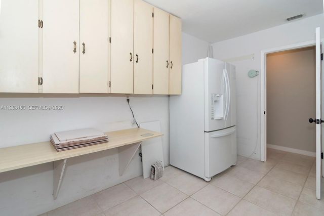 2011 NE 211th St 0, Miami, FL 33179