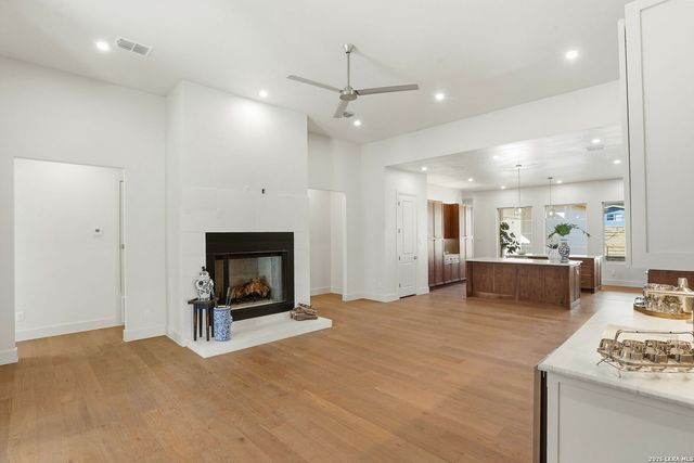 301 tuttle, Terrell Hills, TX 78209