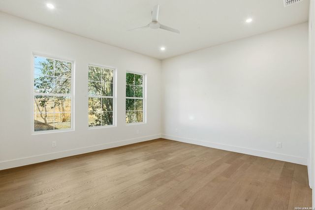 301 tuttle, Terrell Hills, TX 78209