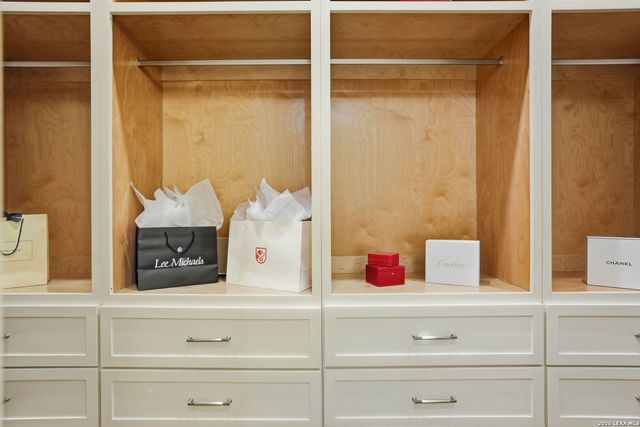 301 tuttle, Terrell Hills, TX 78209