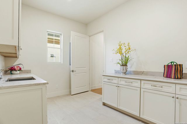 301 tuttle, Terrell Hills, TX 78209