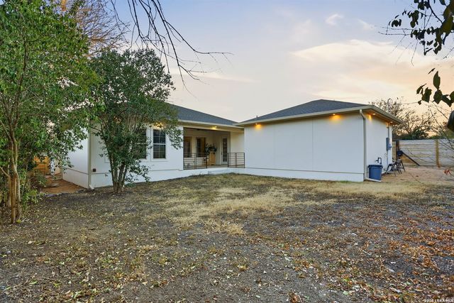 301 tuttle, Terrell Hills, TX 78209