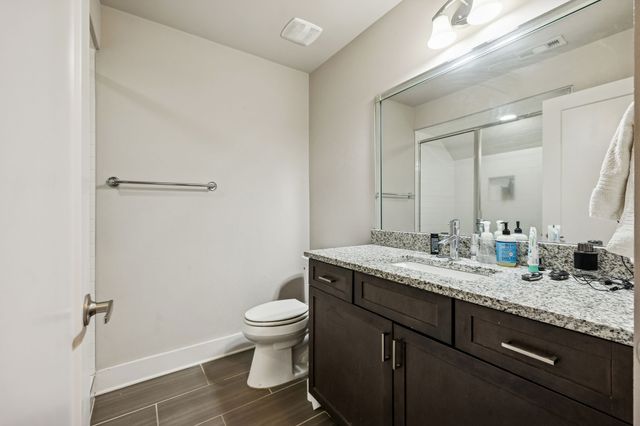 1732 Carvell Ave, Nashville, TN 37203