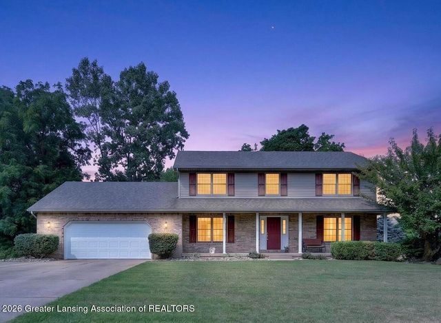 15062 Duxbury Lane, Lansing, MI 48906