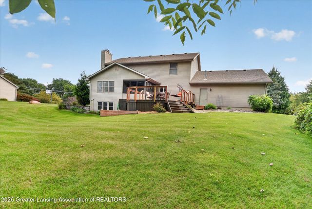 15062 Duxbury Lane, Lansing, MI 48906