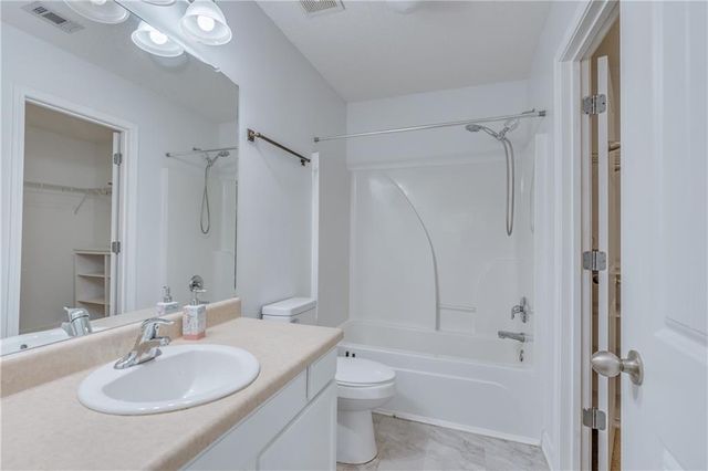 4615 Green Forest Court, Mobile, AL 36618