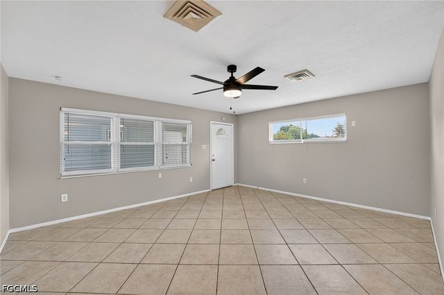 2505 Wood ST, Sarasota, FL 34237