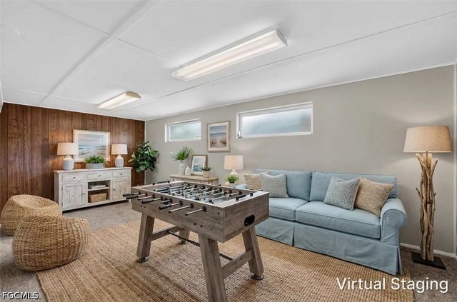 2505 Wood ST, Sarasota, FL 34237