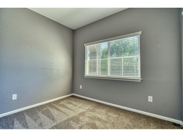 2239 Calais Dr 11B, Longmont, CO 80504