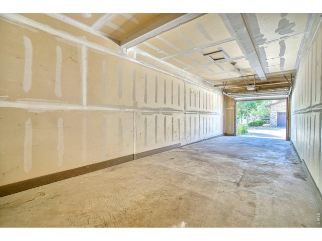 2239 Calais Dr 11B, Longmont, CO 80504