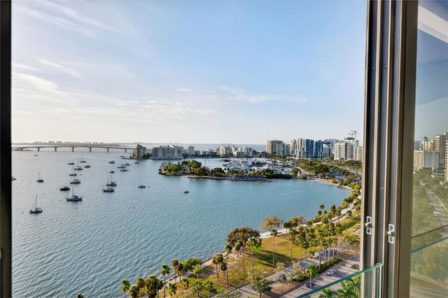 770 S PALM AVENUE PH2, Sarasota, FL 34236