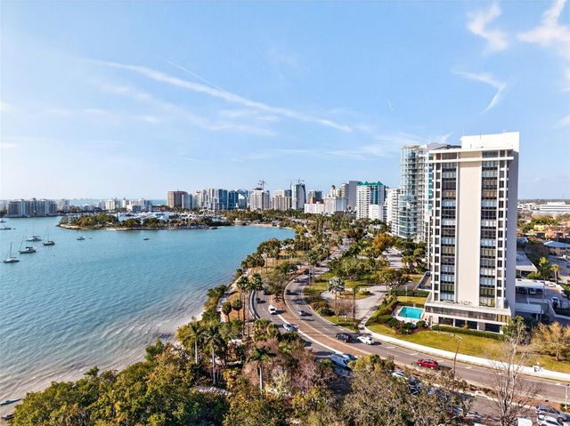 770 S PALM AVENUE PH2, Sarasota, FL 34236